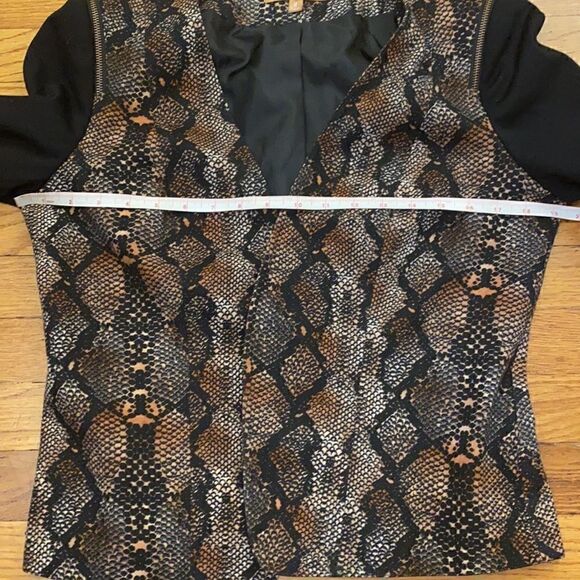 Ellen Tracy snakeskin jacket M - Picture 8 of 8
